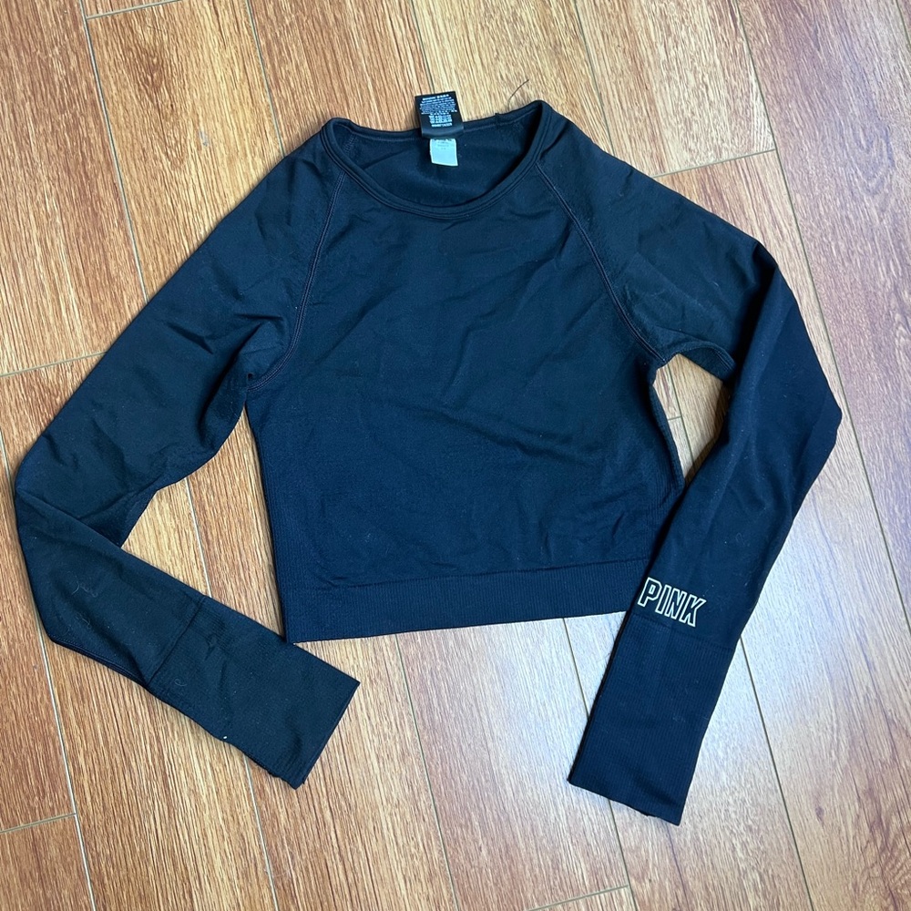Pink sports crop top
